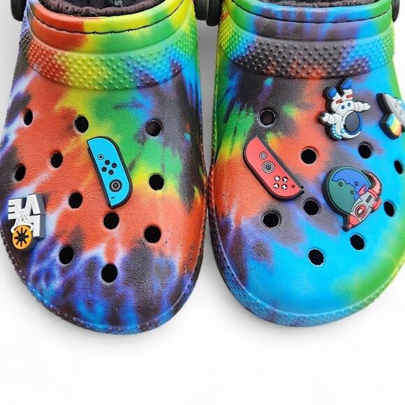 Crocs Classic Tie-Dye Dual Clogs Comfort Graphic W/Jibbitzs Size Men 5/Youth J5 - Picture 3 of 13